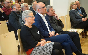 Erste Reihe im Plenum