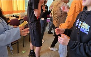 Jugendliche im Austausch