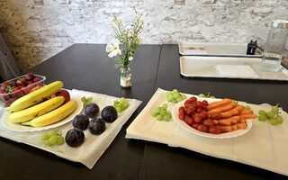 Gesundes Essen auf einem Tisch