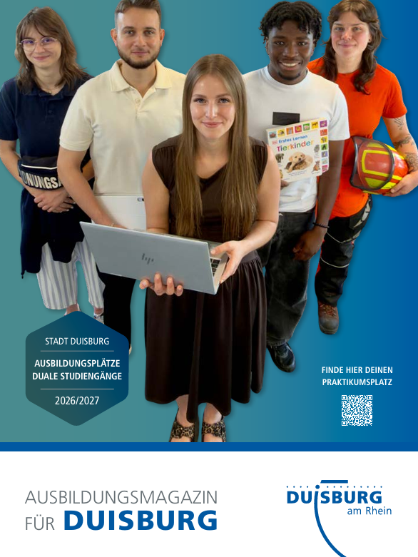 Deckblatt des Magazins, 5 Personen (diverse Gruppe) im Vordergrund hält eine Person einen Laptop in der Hand