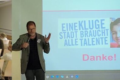 Teilnehmer*innen des Themenforums