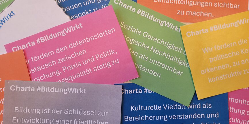 Karten übereinander