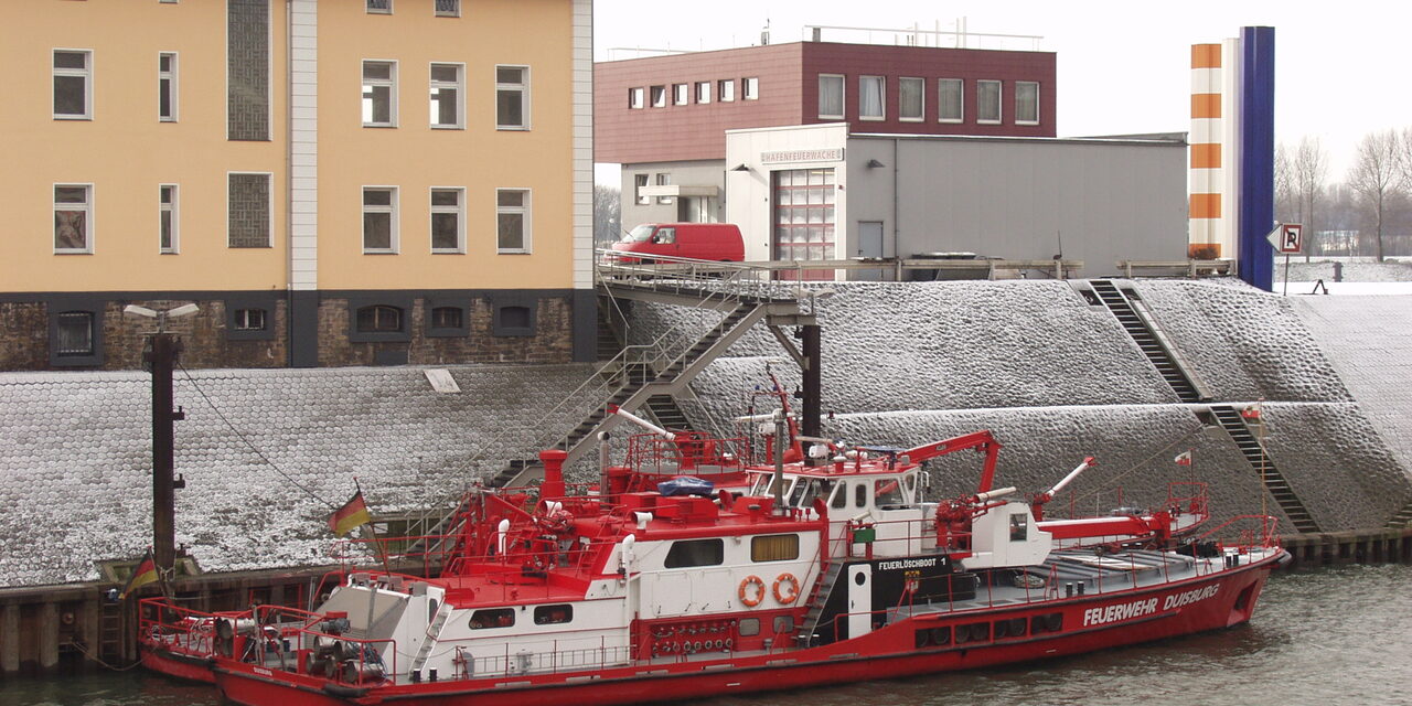 Hafenfeuerwache 8