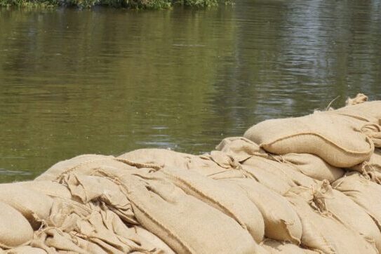 Sandsackdamm / Platzhalter