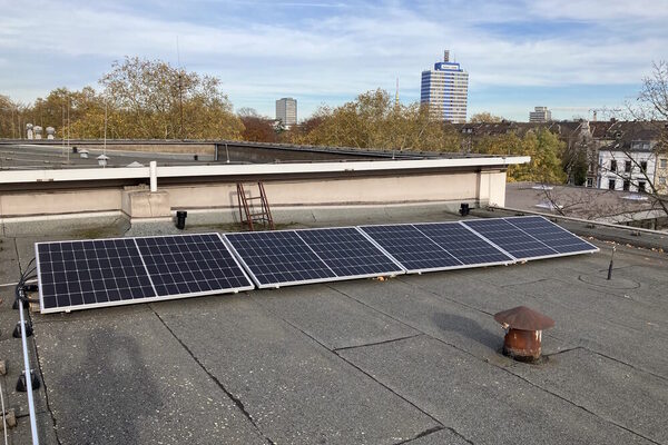 PV-Module am Steinbart-Gymnasium