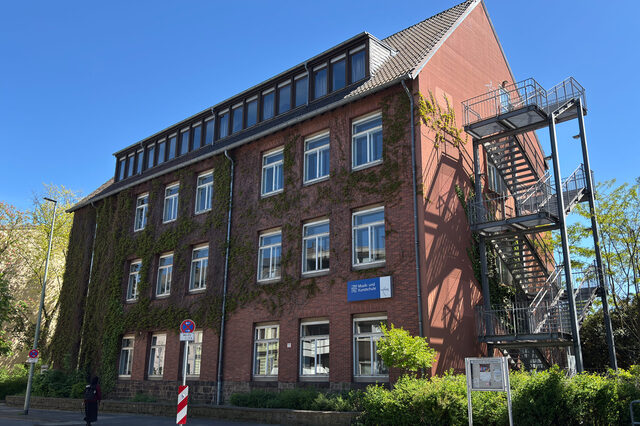 Zentrale