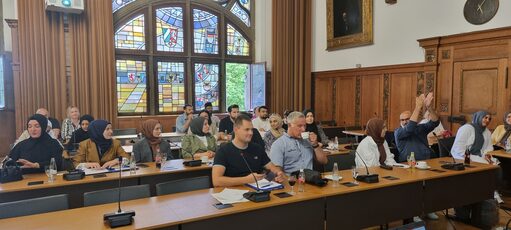 Die Diskussionsteilnehmerinnen und Diskussionsteilnehmer