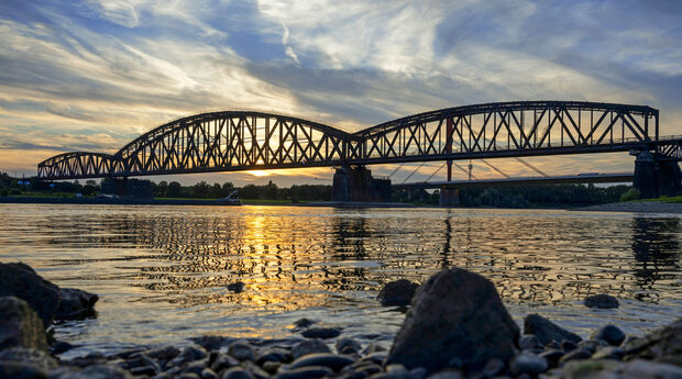 Haus-Knipp-Eisenbahnbrücke