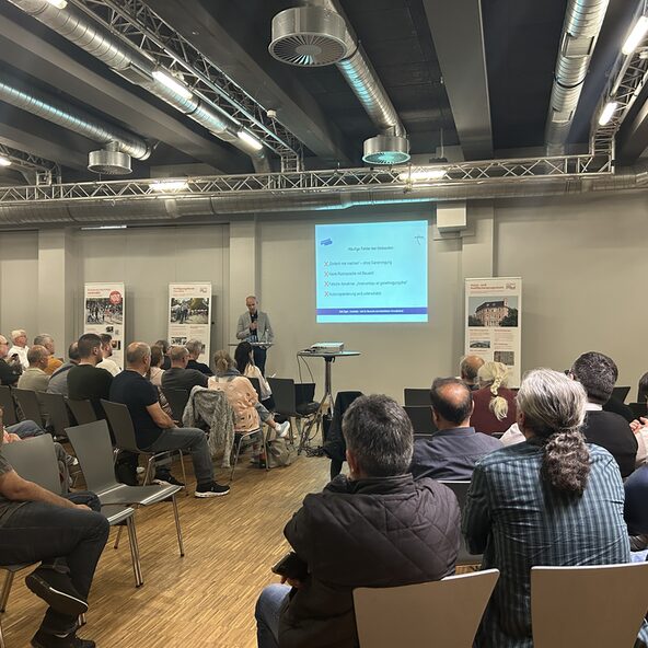 Plenum während eines Vortrages