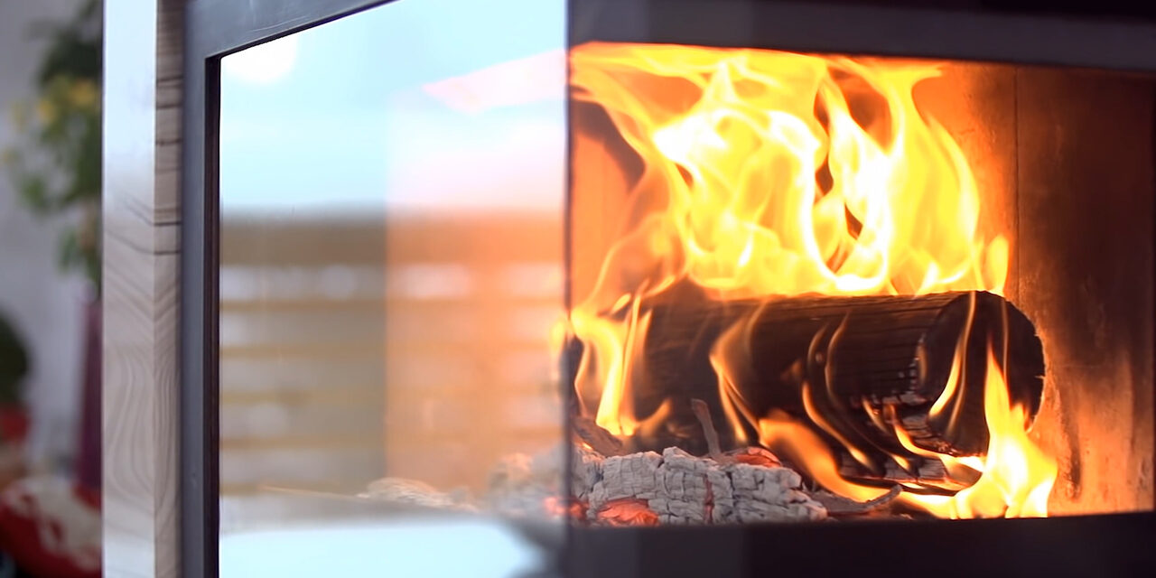 Holzfeuer
