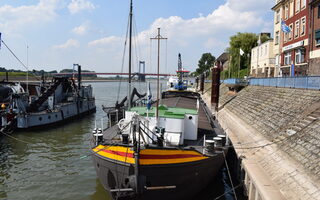 Duisburg Ruhrort, historical museum ships