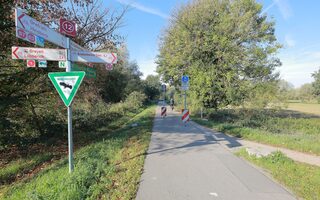TUS-Duisbg. Inn.haf.-Dampfe - Cycling Route - 🚲 Bikemap