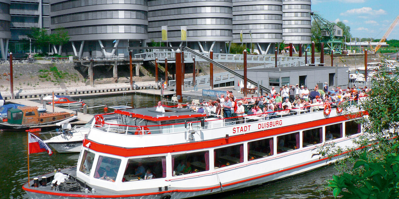 Ontdek de binnenhaven per boot