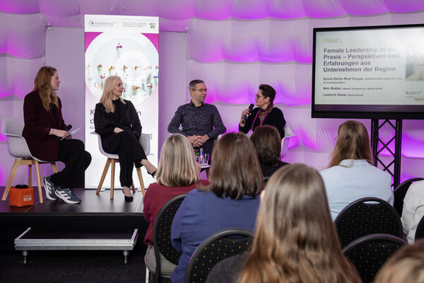 Frauen Powerkongress