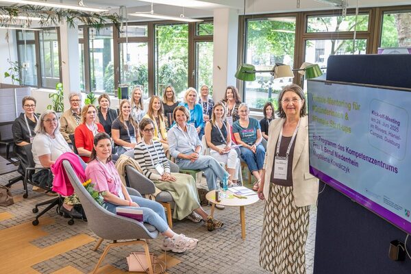 Female Mentoring-Kick off