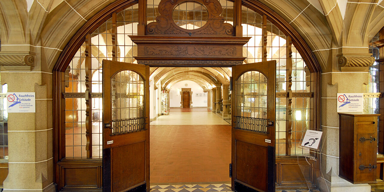 Foyer des Rathauses