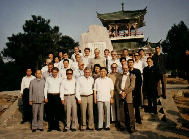 Deutsche und chinesische Teilnehmer des Austauschs 1982 in Wuhan