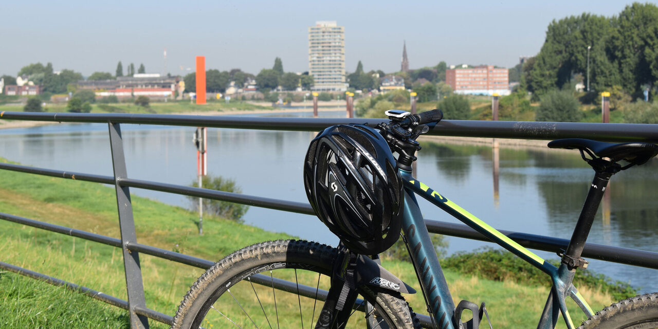 Pause an der Ruhrmündung