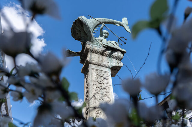 Der Tritonbrunnen auf der Münzstraße