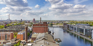 Blick in den Innenhafen Duisburg.