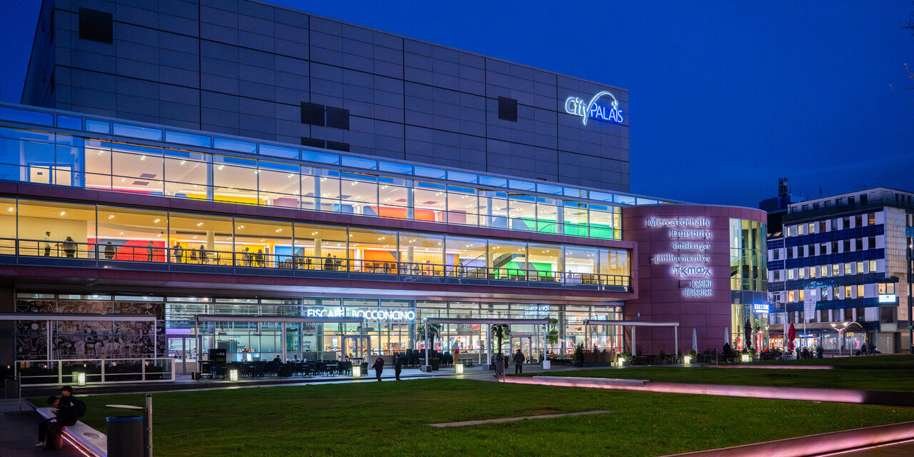 Nächtlicher Anblick Mercatorhalle