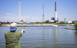 Angler am Rhein